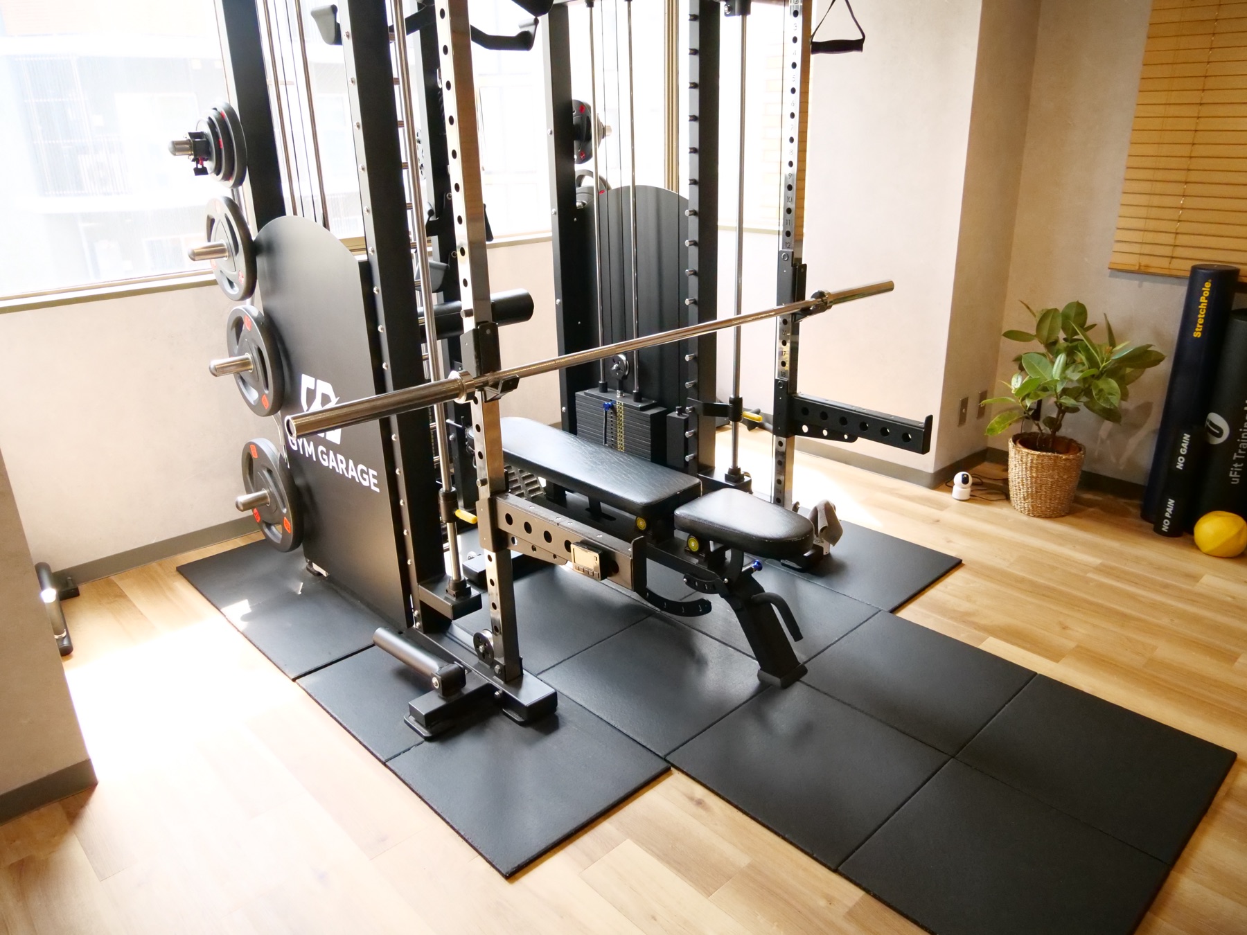 高輪台のWarp private gymのトレーニング空間